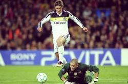 JJB-关于德罗巴在切尔西比赛中惊险取胜，突破纪录引发热议！的信息