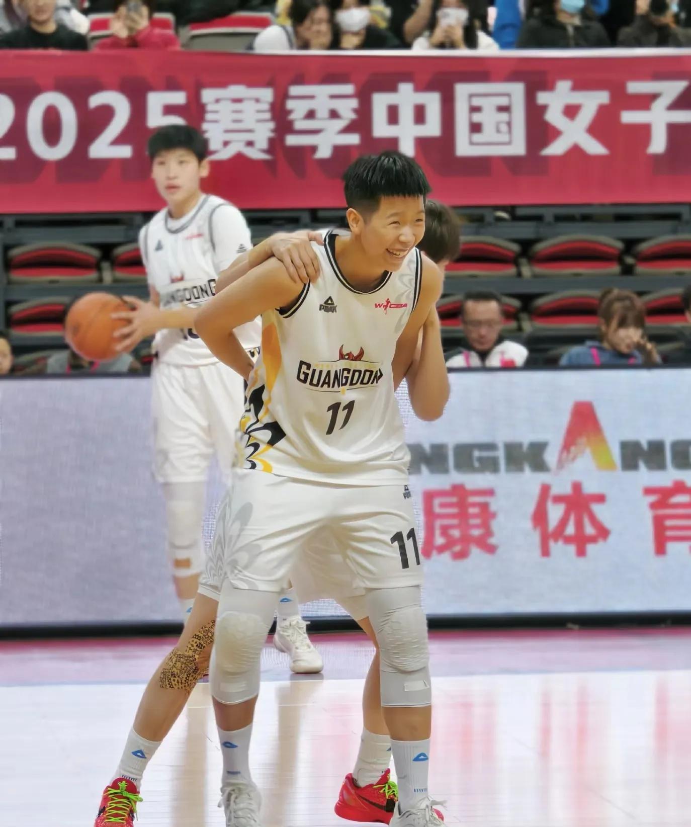 窗口期芝加哥公牛回应争议——CBA常规赛节点到来，赛场秩序良好，阵容厚度经受考验的简单介绍