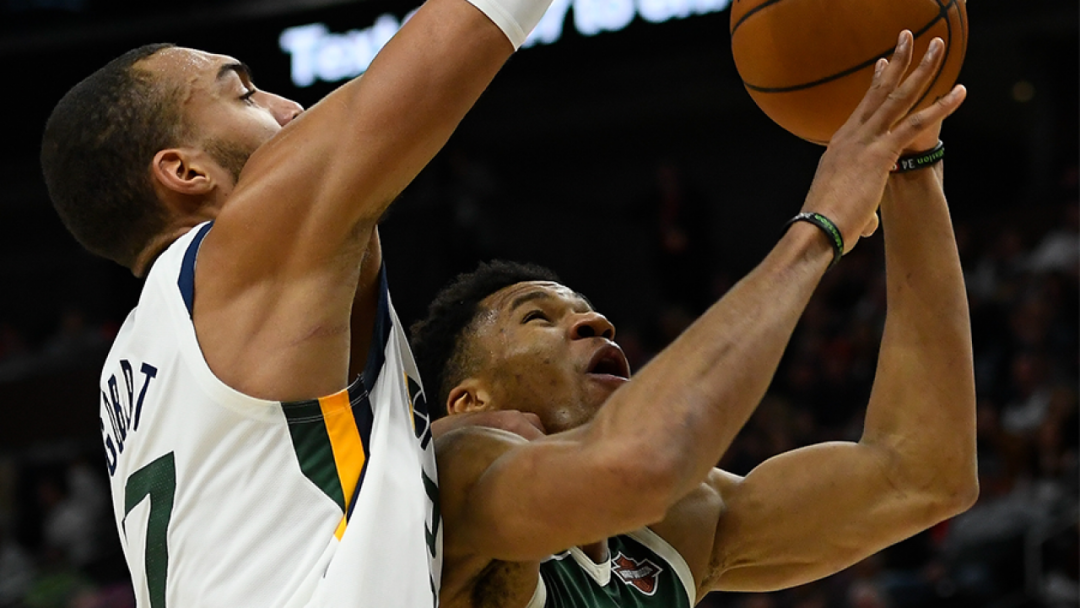 Rookie关键节点回归赛场，雄鹿带队取胜！的简单介绍